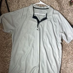 Gray mens golf shirt size XL in good condition only worn a few times